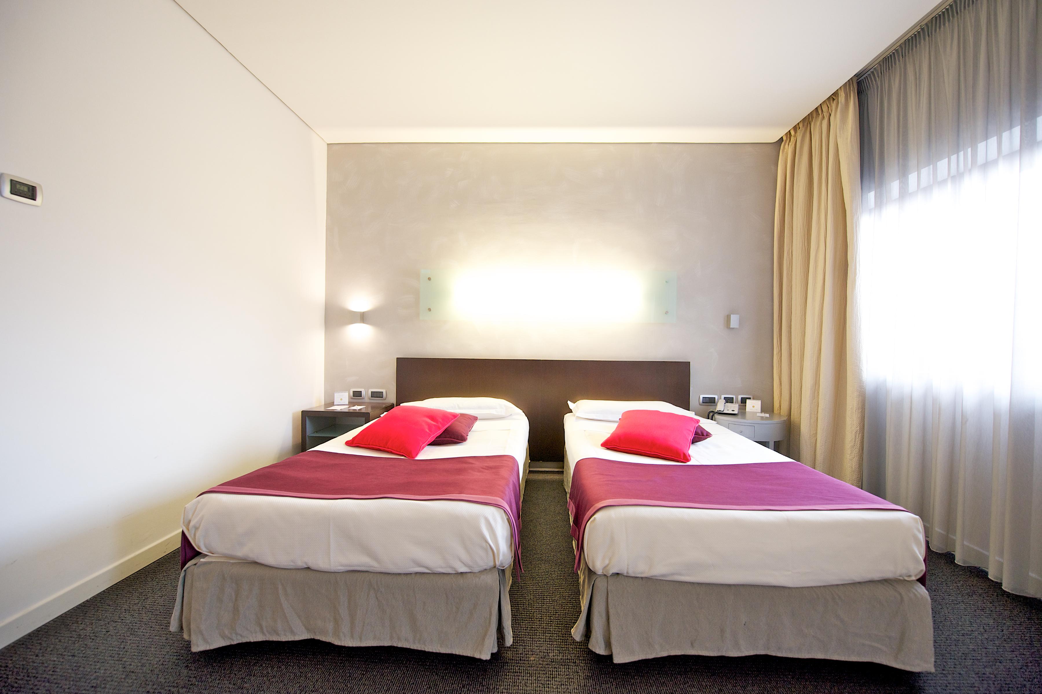 เมอร์เคียว พาเลอร์โม เซ็นโตร Hotel ปาแลร์โม ภายนอก รูปภาพ